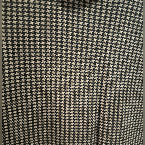 Carlisle turtleneck tank - Picture 2 of 3